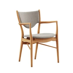 House of Finn Juhl 46 Armchair, valnød af Finn Juhl><noscript><img width=