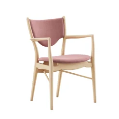 House of Finn Juhl 46 Armchair, valnød af Finn Juhl><noscript><img width=