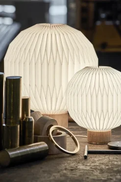 Le Klint 375 Bordlampe fra><noscript><img width=