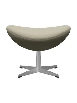 Fritz Hansen 3127 Fodskammel til Ægget af Arne Jacobsen stofgr. 1><noscript><img width=