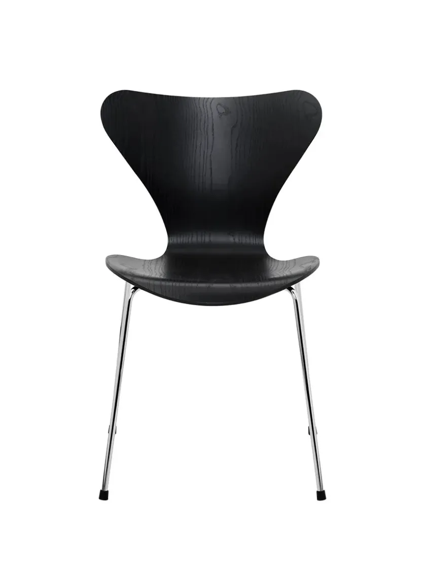Fritz Hansen 3107 Serie 7 stol i farvet ask af Arne Jacobsen> Spisebordsstole