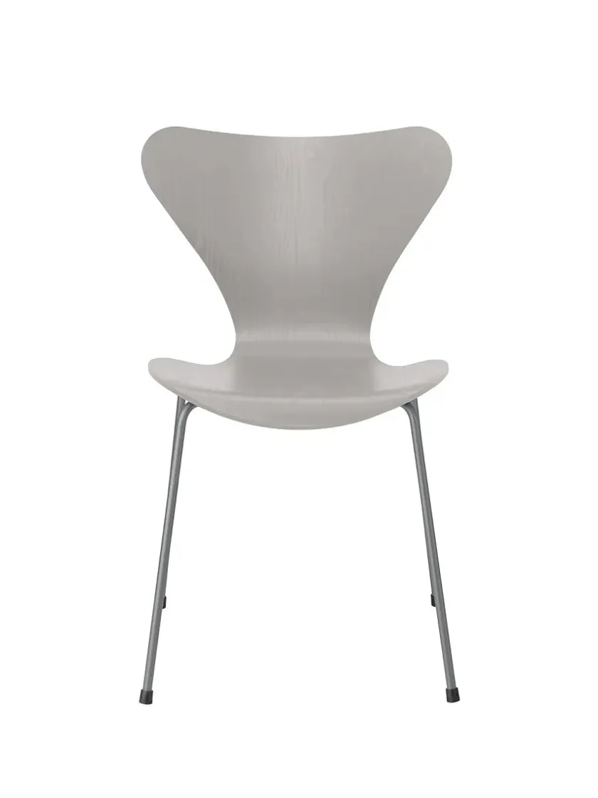 Fritz Hansen 3107 Serie 7 stol i farvet ask af Arne Jacobsen> Spisebordsstole