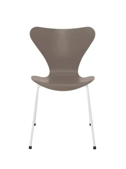 Fritz Hansen 3107 Serie 7 stol i farvet ask af Arne Jacobsen><noscript><img width=