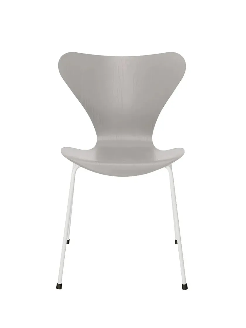 Fritz Hansen 3107 Serie 7 stol i farvet ask af Arne Jacobsen> Spisebordsstole