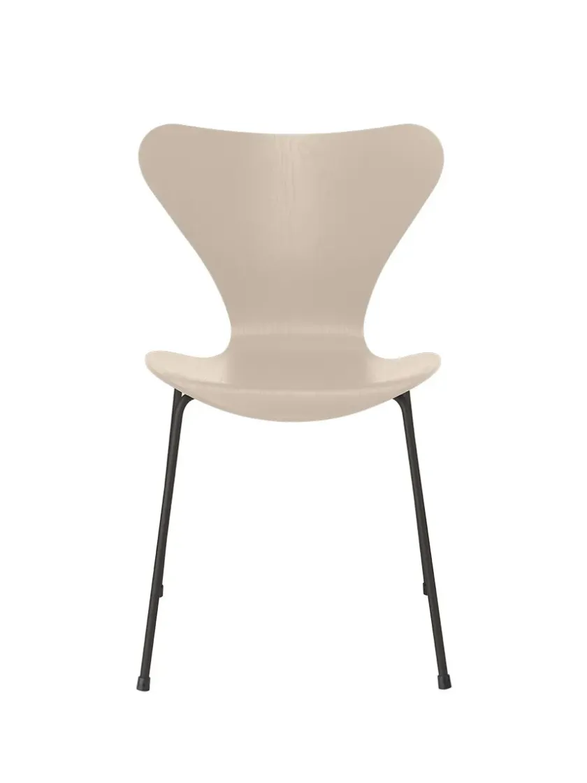 Fritz Hansen 3107 Serie 7 stol i farvet ask af Arne Jacobsen> Spisebordsstole