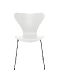 Fritz Hansen 3107 Serie 7 stol i farvet ask af Arne Jacobsen><noscript><img width=