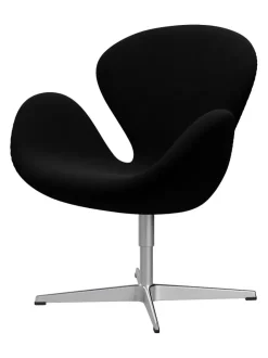 Fritz Hansen 3320 Svanen i stof (prisgruppe 1) af Arne Jacobsen><noscript><img width=