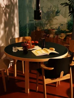 Artek Aalto Table Round, Ø125 cm fra><noscript><img width=