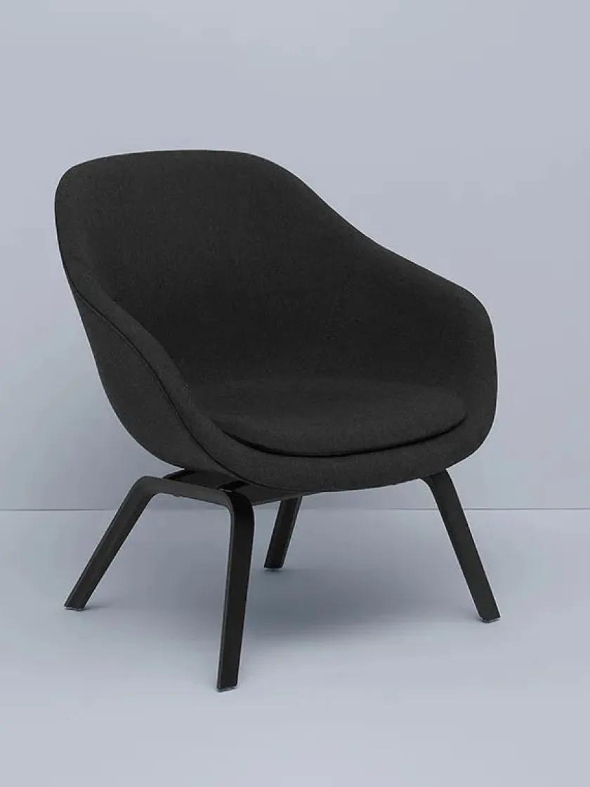 HAY About a Lounge Chair low AAL82 fra> Lænestole