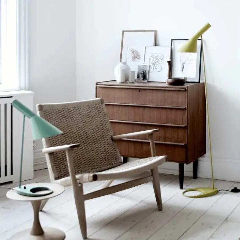 Louis Poulsen AJ Gulvlampe fra> Gulvlamper|Spots