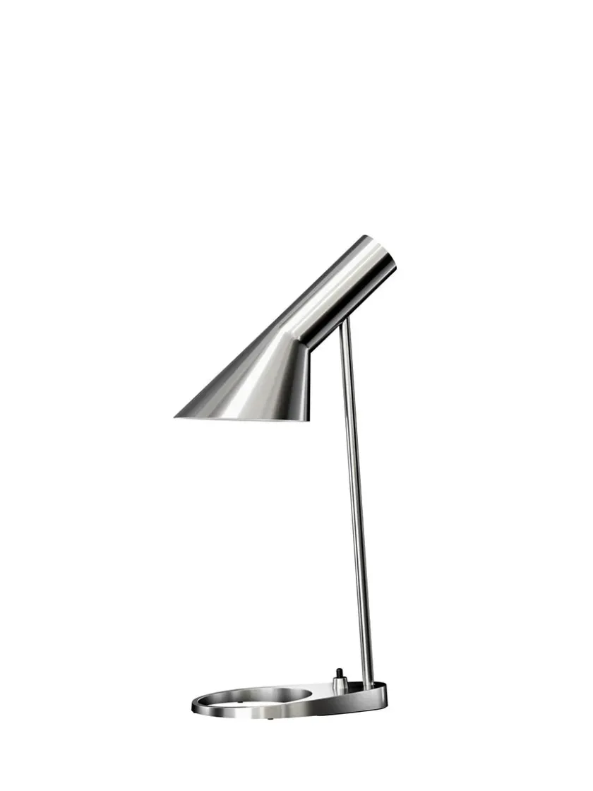 Louis Poulsen AJ Mini Table Lamp, black/brass af Arne Jacobsen> Spots