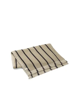 Ferm Living Alee Beach Towel, sand/black fra><noscript><img width=