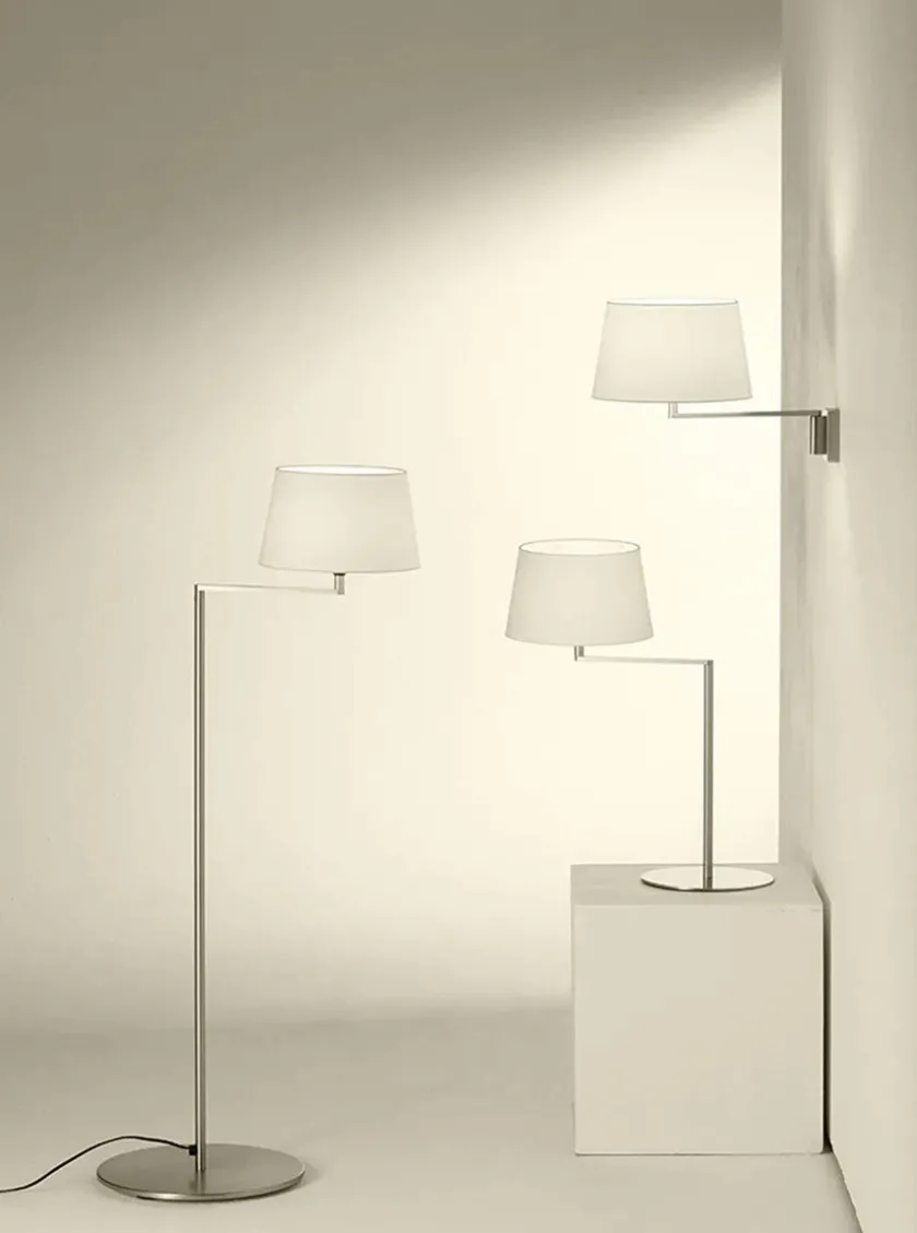 Santa & Cole Americana Standerlampe fra Santa and Cole> Gulvlamper|Spots