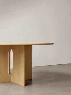 Audo Copenhagen Androgyne Dining Table Ø120 natural oak fra><noscript><img width=