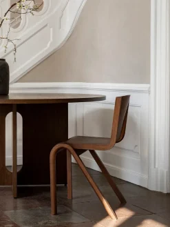 Audo Copenhagen Androgyne Dining Table Ø120 natural oak fra><noscript><img width=
