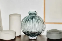 Louise Roe Balloon Vase 02, glas fra><noscript><img width=