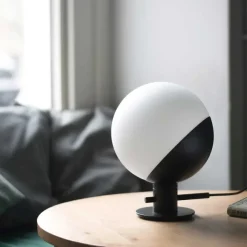 Grupa Baluna væglampe og bordlampe small fra><noscript><img width=
