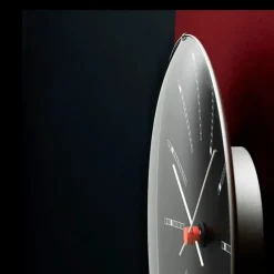 Arne Jacobsen Clocks Bankers club vægur af Arne Jacobsen i sort (Ø: 29)><noscript><img width=