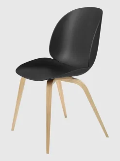 GUBI Beetle Chair, upolstret fra><noscript><img width=