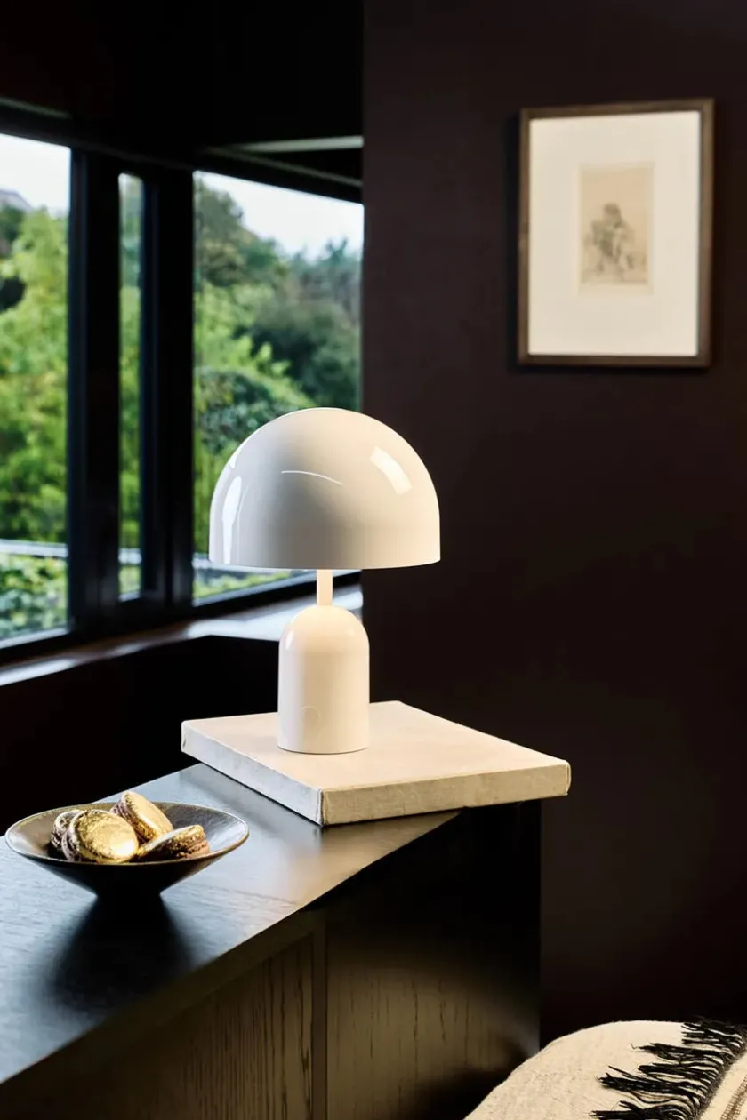 Tom Dixon Bell Portable Bordlampe, taupe fra> Portable Lamper|Spots