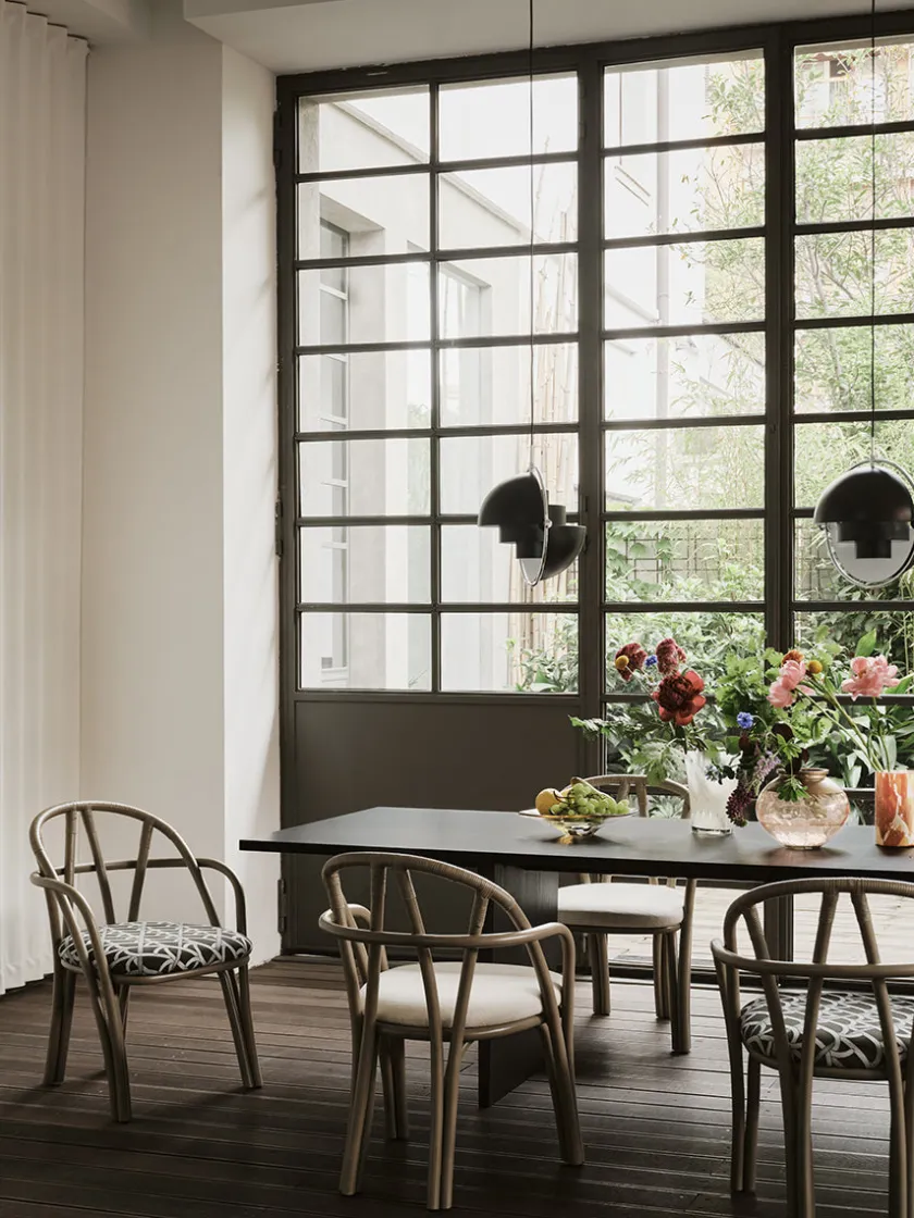 GUBI Bistra Dining Armchair fra> Spisebordsstole