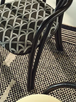 GUBI Bistra Dining Armchair fra><noscript><img width=