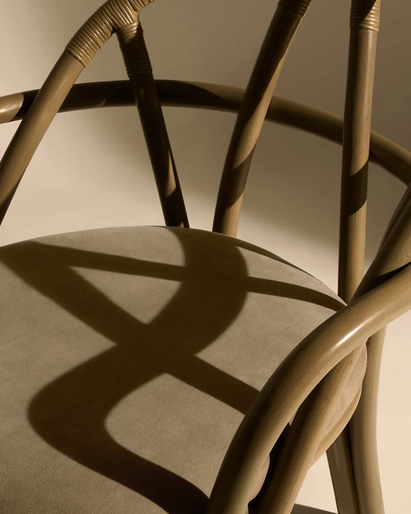 GUBI Bistra Lounge Chair fra> Lænestole