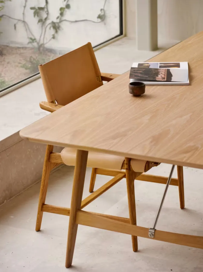 Carl Hansen & Søn BM1160 Jagtbordet, 210 x 95 cm af Børge Mogensen> Spiseborde