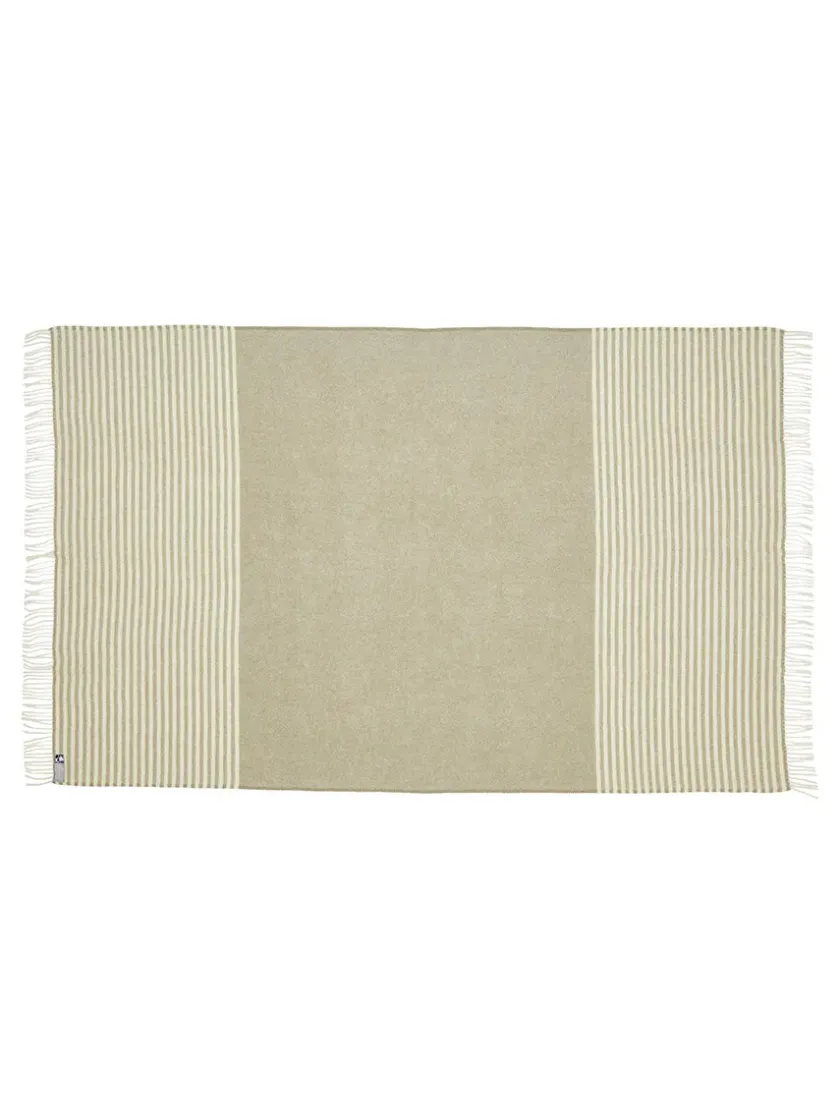 Silkeborg Uldspinderi Bogø Plaid, sunflower yellow fra> Puder Og Plaider