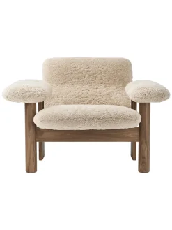 Audo Copenhagen Brasilia Lounge Chair, low back, textile fra><noscript><img width=