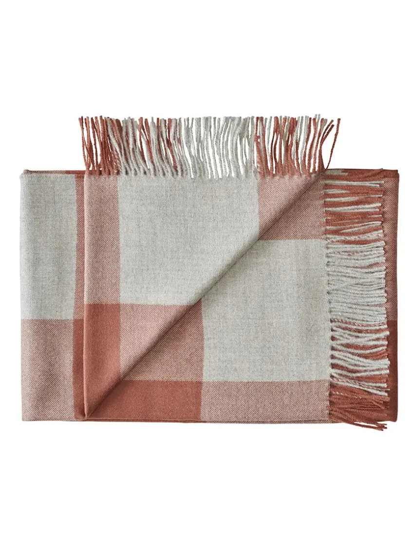 Silkeborg Uldspinderi Caracas Plaid, rosewood fra> Puder Og Plaider