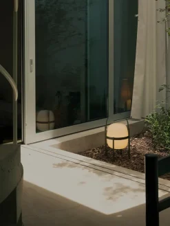 Santa & Cole Cesta Exterior Lampe fra Santa and Cole><noscript><img width=