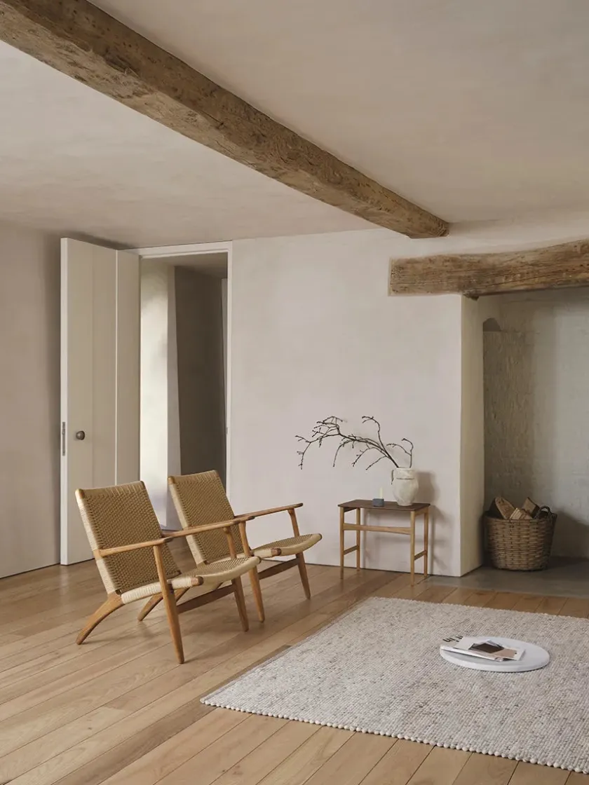 Carl Hansen & Søn CH25 Loungestol, eg sæbe af Hans J. Wegner> Lænestole
