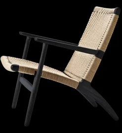 Carl Hansen & Søn CH25 Loungestol, valnød olie af Hans J. Wegner><noscript><img width=