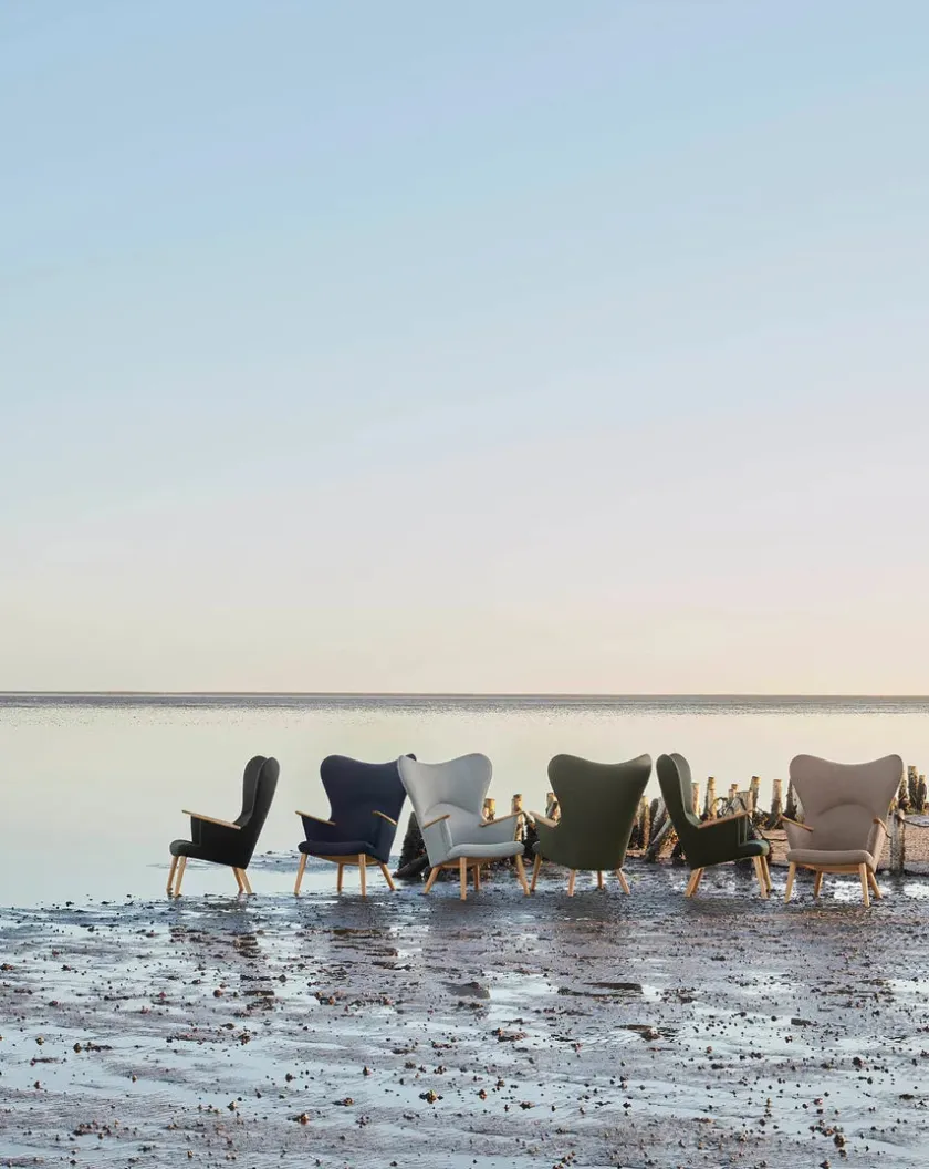Carl Hansen & Søn CH78 Mama Bear af Hans J. Wegner> Loungestole|Lænestole