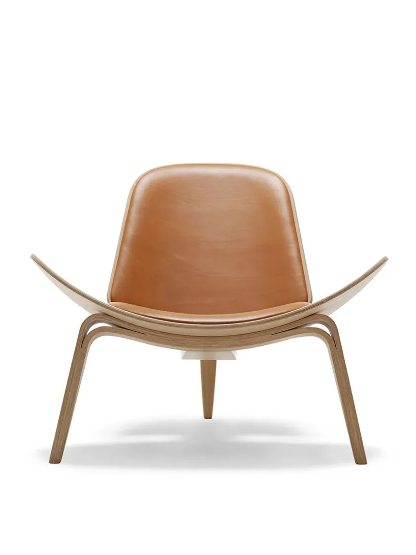 Carl Hansen & Søn CH07 Skalstolen af Hans J. Wegner> Loungestole|Lænestole