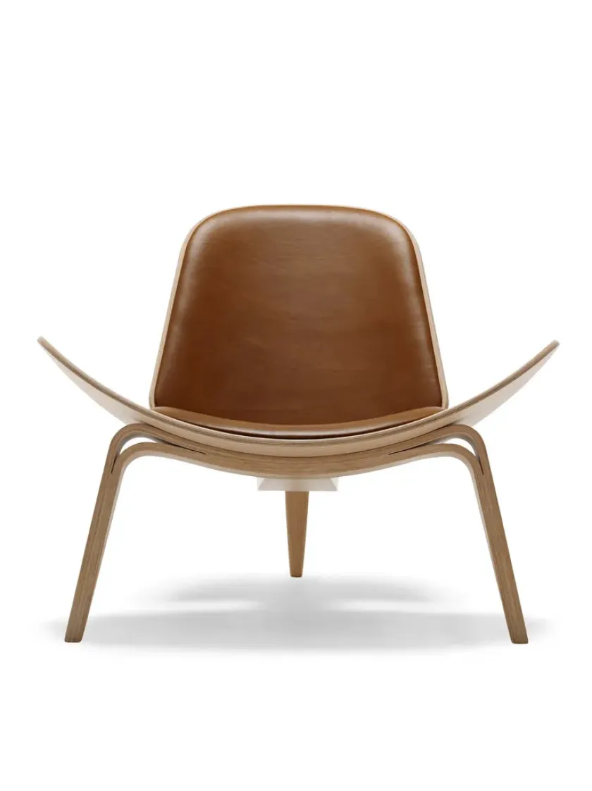 Carl Hansen & Søn CH07 Skalstolen af Hans J. Wegner> Loungestole|Lænestole