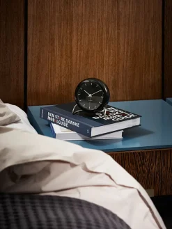 Arne Jacobsen Clocks City Hall Bordur, stone blue af Arne Jacobsen><noscript><img width=