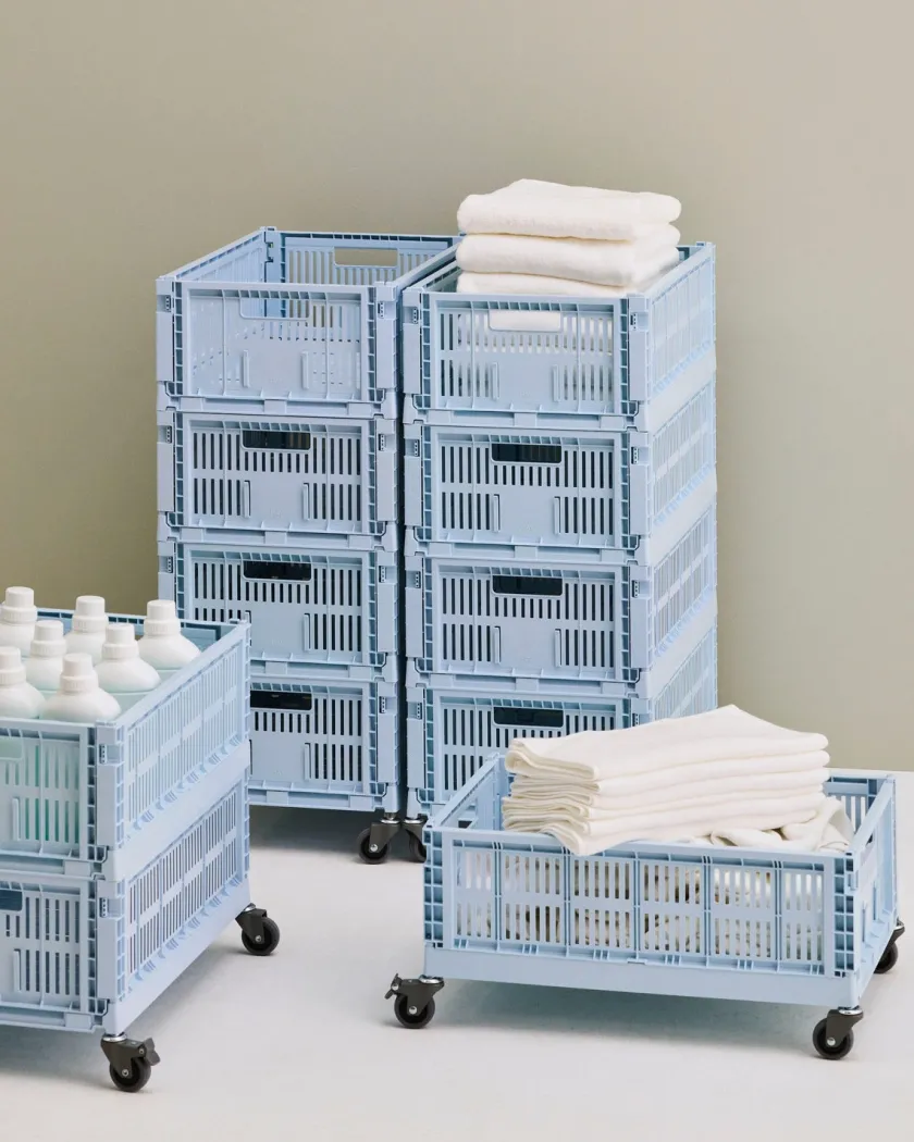 HAY Colour Crate Large, Soft blue fra>Børn Opbevaring På Børneværelset|Opbevaring