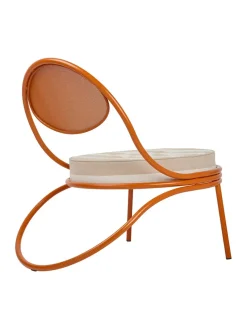 GUBI Copacabana Lounge Chair, international orange fra><noscript><img width=