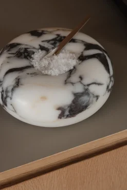 Wabi Sabi Nordic Cosmos Object Ø 12 cm, travertin fra><noscript><img width=