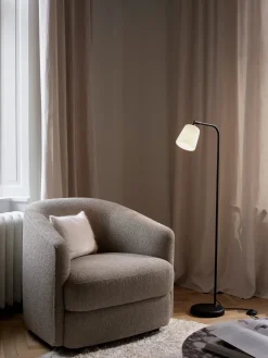 New Works Covent Lænestol, hemp fra> Lænestole