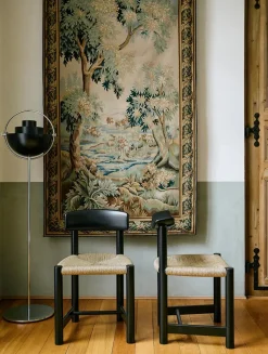 GUBI Daumiller Side Chair, black pine fra><noscript><img width=