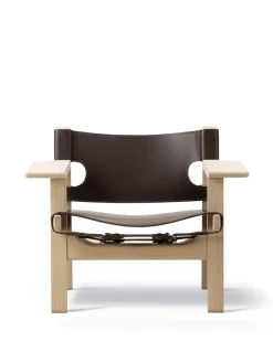 Fredericia Furniture Den Spanske Stol i mørkebrun læder, Røget eg olie af Børge Mogensen><noscript><img width=