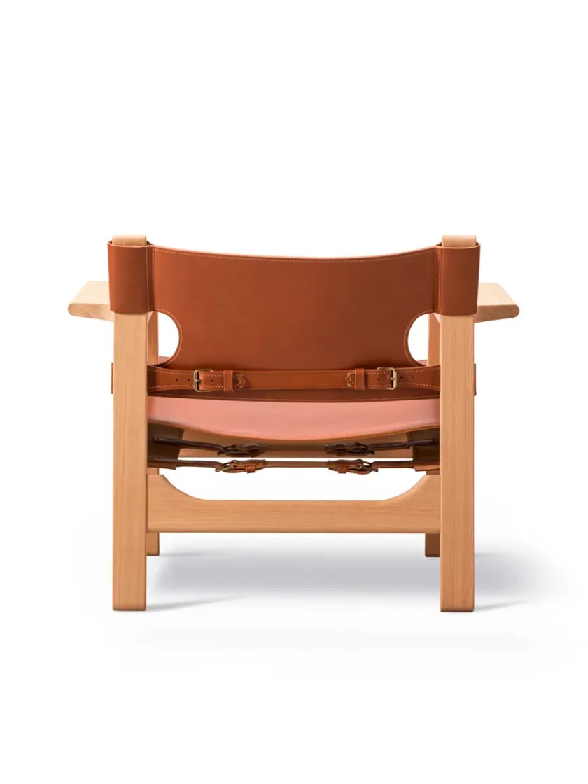 Fredericia Furniture Den Spanske Stol i sort læder, eg sæbe af Børge Mogensen> Lænestole