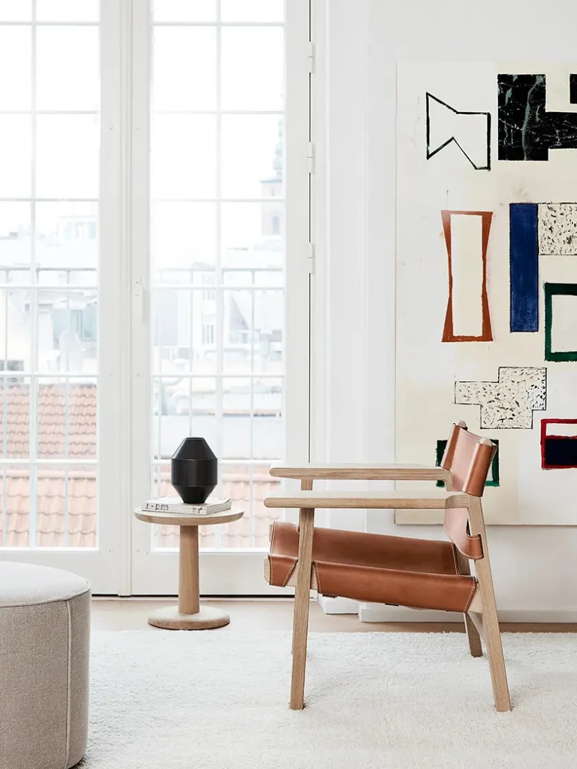 Fredericia Furniture Den Spanske Stol i sort læder, eg olie af Børge Mogensen> Lænestole