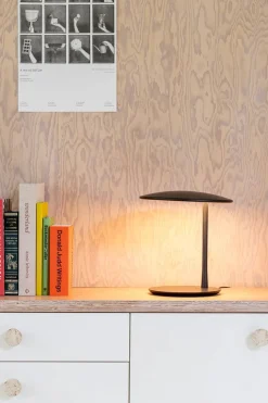 Nine Disc table light, brushed brass fra><noscript><img width=