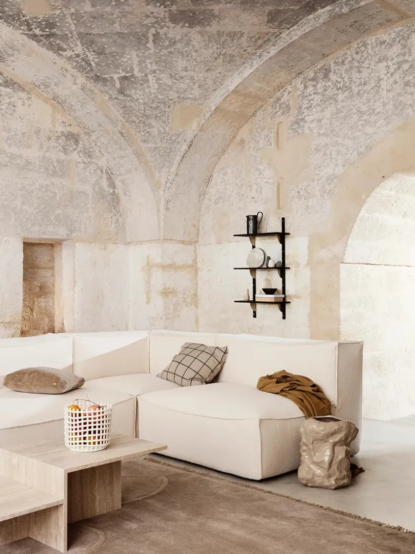 Ferm Living Distinct Coffee Table, Dark Brown Travertine fra> Sofaborde