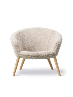 Fredericia Furniture Ditzel Lounge Chair, lammeskind fra><noscript><img width=