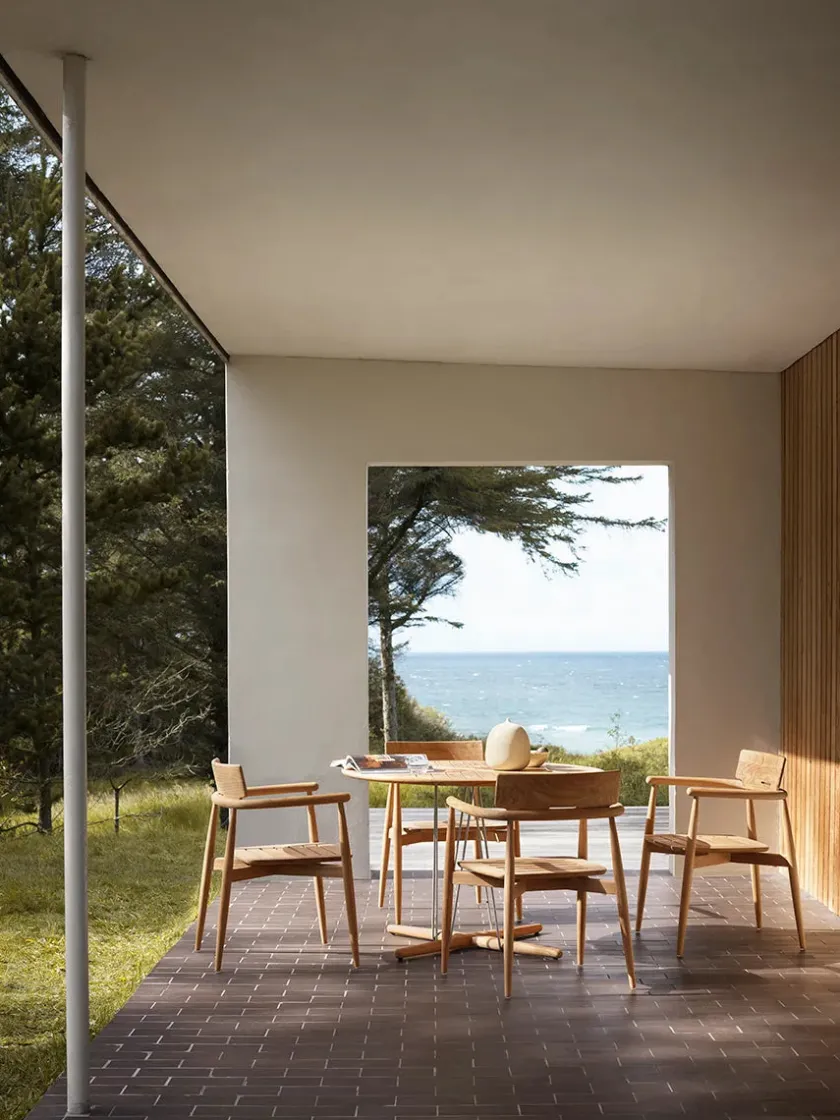 Carl Hansen & Søn E022 Havebord, Ø80 fra> Haveborde